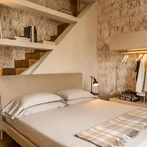 Apartment Oltrarno 1881, Florence